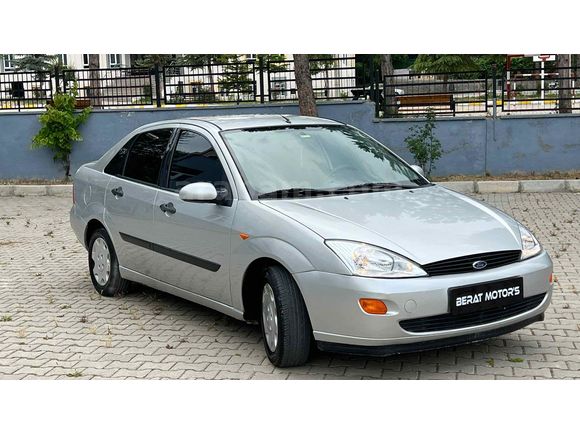 Galeriden Ford Focus 1.6 Ambiente 2000 Model Kütahya