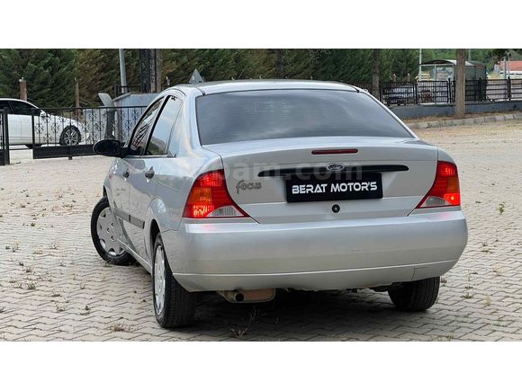 Galeriden Ford Focus 1.6 Ambiente 2000 Model Kütahya