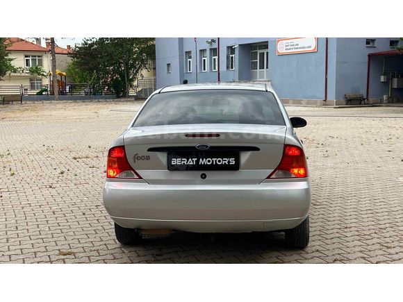 Galeriden Ford Focus 1.6 Ambiente 2000 Model Kütahya