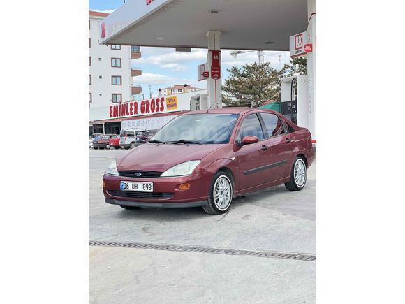 Sahibinden Ford Focus 1.6 Ghia 2000 Model 
