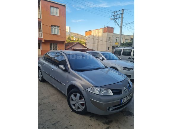 Sahibinden Renault Megane 1.6 Dynamique 2004 Model