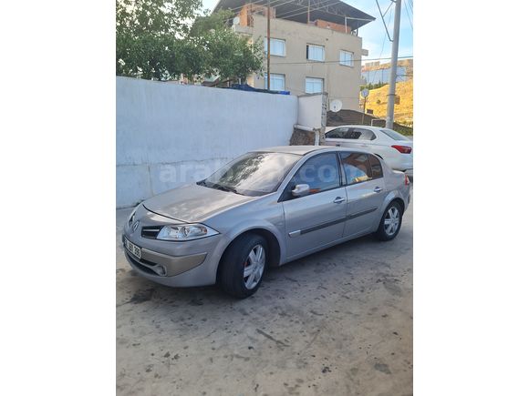 Sahibinden Renault Megane 1.6 Dynamique 2004 Model