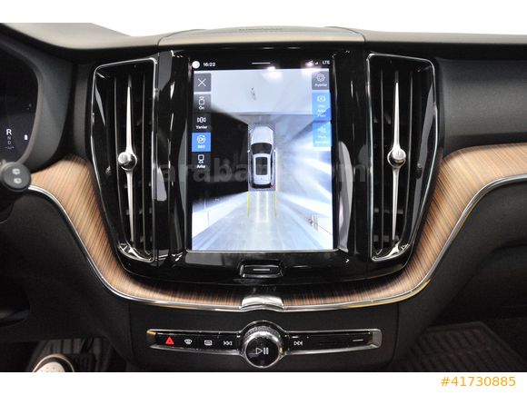 OTOMOL MERTER 2024 VOLVO XC60 2.0 B5 PLUS DARK