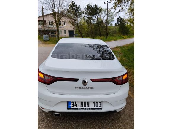 Sahibinden Renault Megane 1.5 Blue DCI Touch 2020 Model