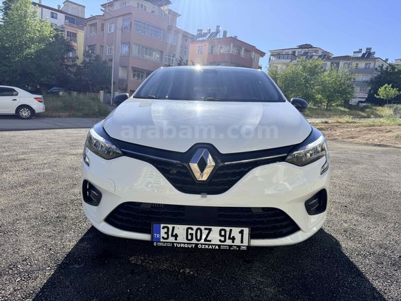 Sahibinden Renault Clio 1.0 TCe Touch 2023 Model 