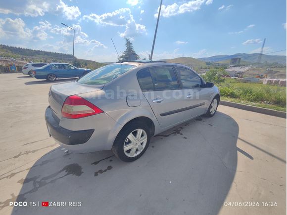 Sahibinden Renault Megane 1.6 Dynamique 2004 Model