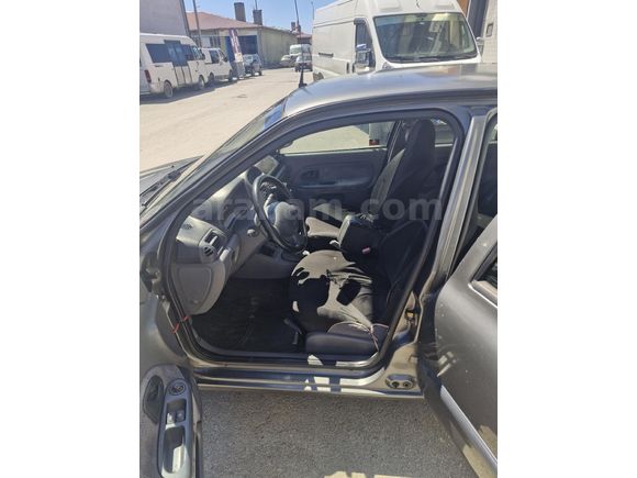 Sahibinden Renault Clio 1.6 RXT 1999 Model