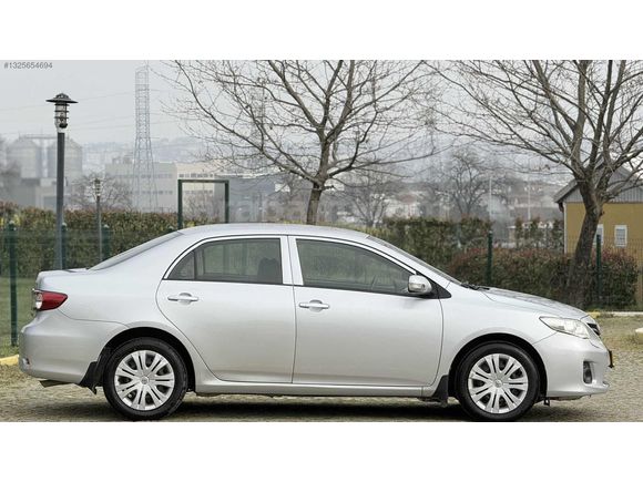 2011. COROLLA 1.33 COMFORT 136 BN KM