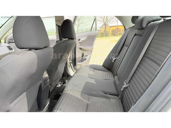 2011. COROLLA 1.33 COMFORT 136 BN KM
