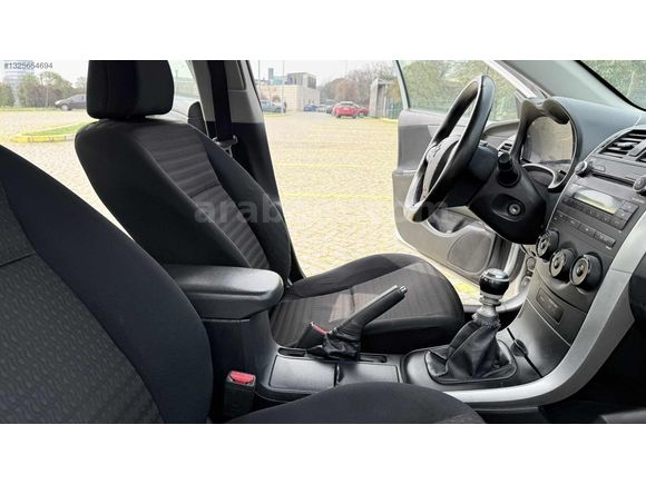 2011. COROLLA 1.33 COMFORT 136 BN KM