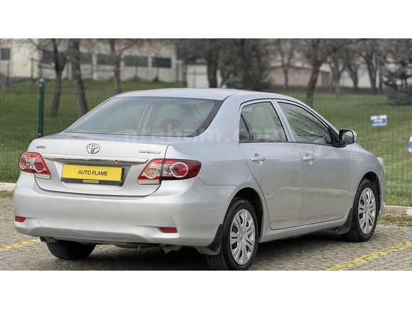 2011. COROLLA 1.33 COMFORT 136 BN KM