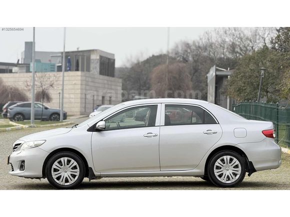 2011. COROLLA 1.33 COMFORT 136 BN KM