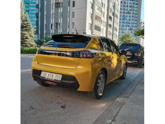 Sahibinden Emsalsiz Sıfır gibi Peugeot 208 1.2 PureTech Active 2020 Model