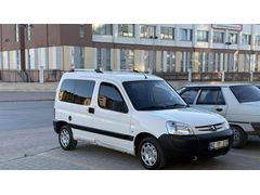 Osman Özbek Otomotiv 2005 Model Partener 289.000 Binde