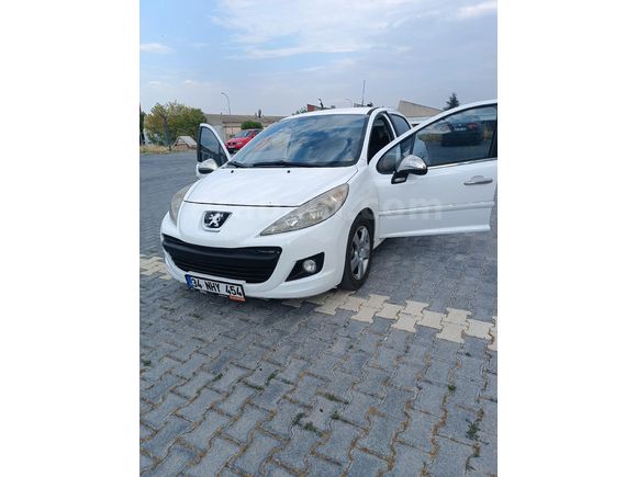 Sahibinden Peugeot 207 1.6 VTi Active 2011 Model