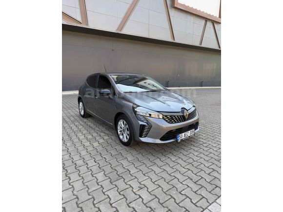 Galeriden Renault Clio 1.0 TCe Evolution 2024 Model Bursa