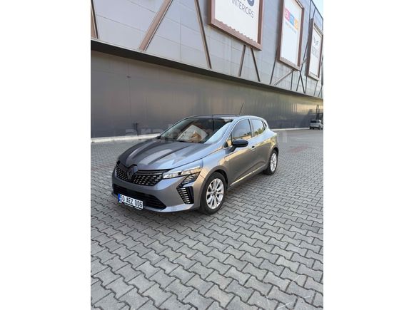 Galeriden Renault Clio 1.0 TCe Evolution 2024 Model Bursa