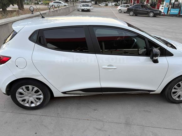 Sahibinden Renault Clio 1.2 Joy 2015 Model 
