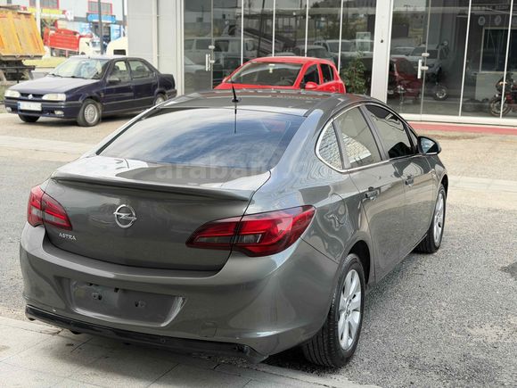 Galeriden Opel Astra 1.6 Edition Plus 2017 Model Kırklareli