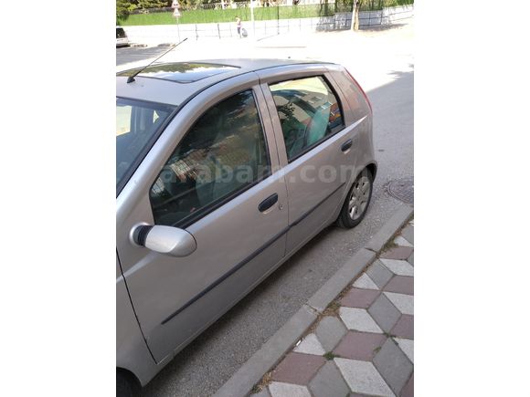 Sahibinden Fiat Punto 1.4 Dynamic 2005 Model