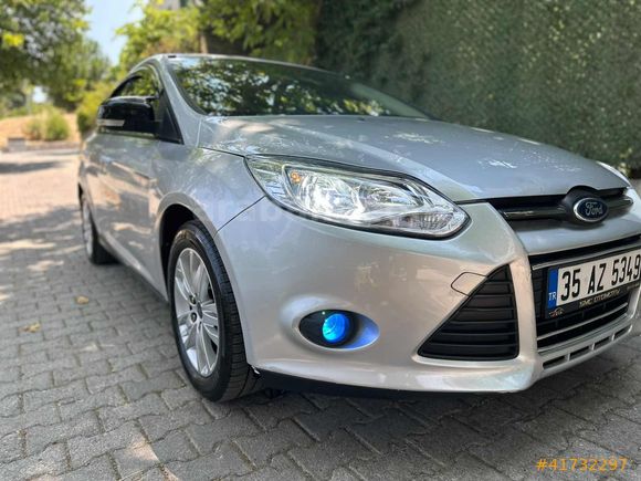 2013 FORD FOCUS 1,6TDCİ TREND-X 172,000KM EMSALSİZ