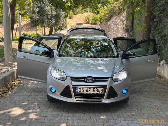 2013 FORD FOCUS 1,6TDCİ TREND-X 172,000KM EMSALSİZ