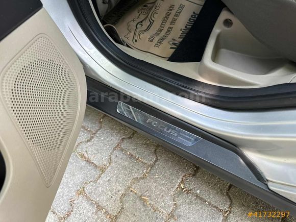 2013 FORD FOCUS 1,6TDCİ TREND-X 172,000KM EMSALSİZ