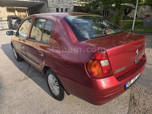 Sahibinden Renault Clio 1.4 RNA 2000 Model