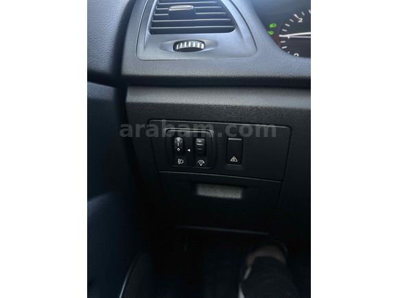 Sahibinden Renault Latitude 1.5 dCi Expression 2012 Model 