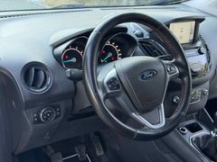 2023 FORD COURİER 1.0 TİTANİUM PLUS 56’BİN KM ÖZEL LANSMAN RENK HATASIZ BOYASIZ 