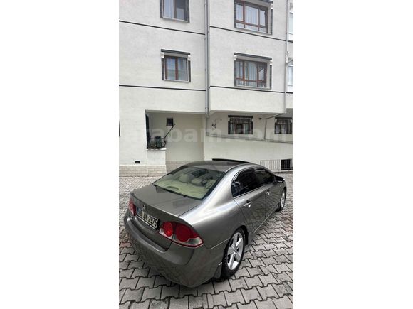 TEMİZ-ORJİNAL-DERİ KOLTUK-HONDA CİVİC
 