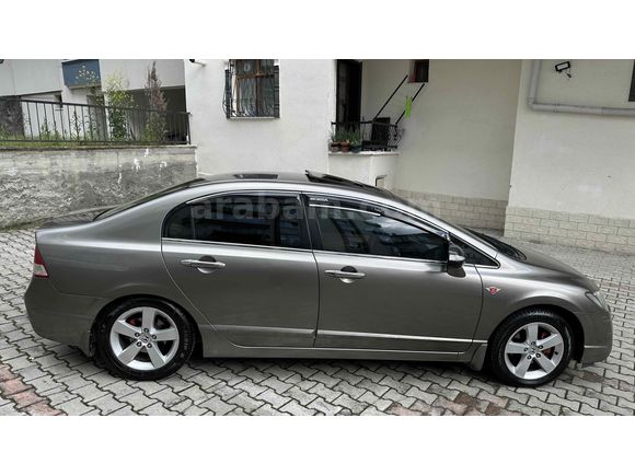 TEMİZ-ORJİNAL-DERİ KOLTUK-HONDA CİVİC
 
