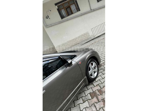 TEMİZ-ORJİNAL-DERİ KOLTUK-HONDA CİVİC
 