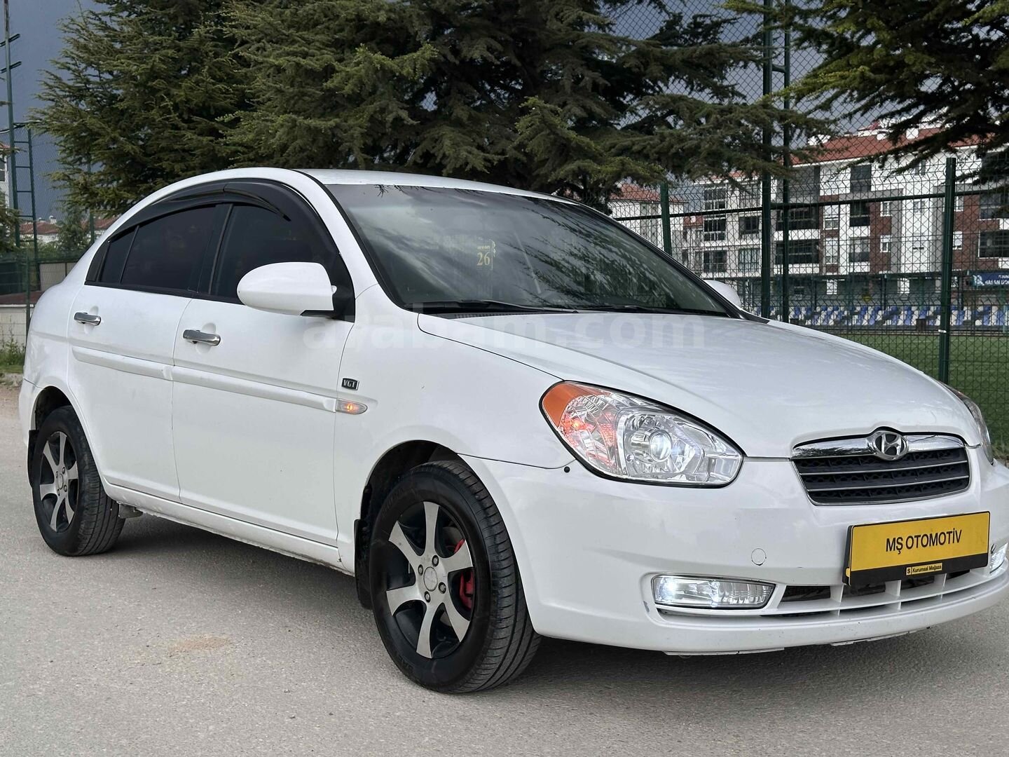 Galeriden Hyundai Accent Era 1.5 CRDi-VGT Team 2007 Model Eskişehir 274.000 km Beyaz 5