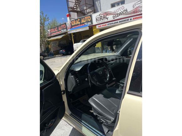 KIYMETİNİ BİLENE MERCEDES TUTKUNUNA SATILIK E200CDI