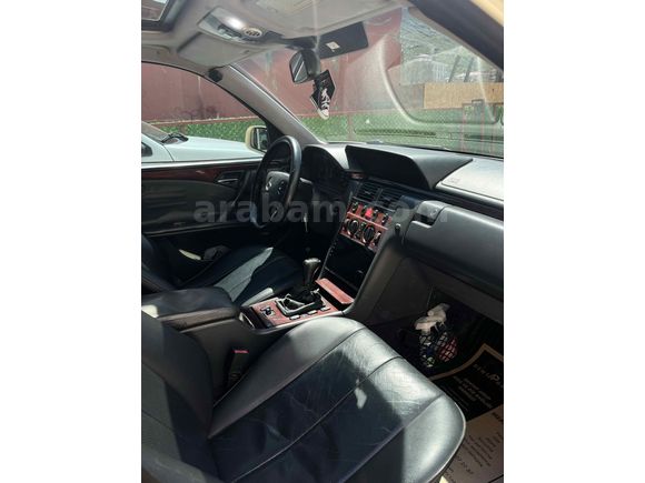 KIYMETİNİ BİLENE MERCEDES TUTKUNUNA SATILIK E200CDI