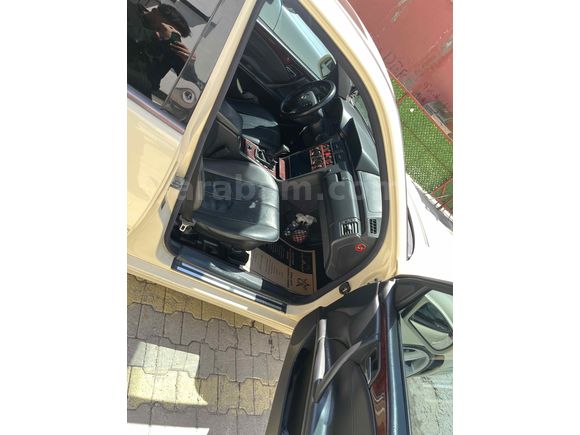 KIYMETİNİ BİLENE MERCEDES TUTKUNUNA SATILIK E200CDI