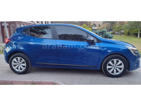 2022 MODEL CLİO JOY HATASIZ BOYASIZ HASAR KAYITSIZ TESLA EKRANLI 40 BİNDE CİLİO