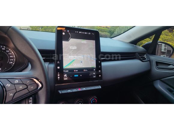 2022 MODEL CLİO JOY HATASIZ BOYASIZ HASAR KAYITSIZ TESLA EKRANLI 40 BİNDE CİLİO