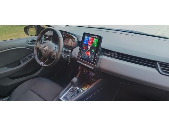 2022 MODEL CLİO JOY HATASIZ BOYASIZ HASAR KAYITSIZ TESLA EKRANLI 40 BİNDE CİLİO