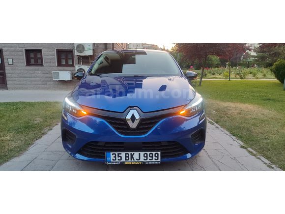 2022 MODEL CLİO JOY HATASIZ BOYASIZ HASAR KAYITSIZ TESLA EKRANLI 40 BİNDE CİLİO