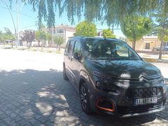 Sahibinden Citroen Berlingo 1.5 BlueHDI Shine Bold 2023 Model Bilecik