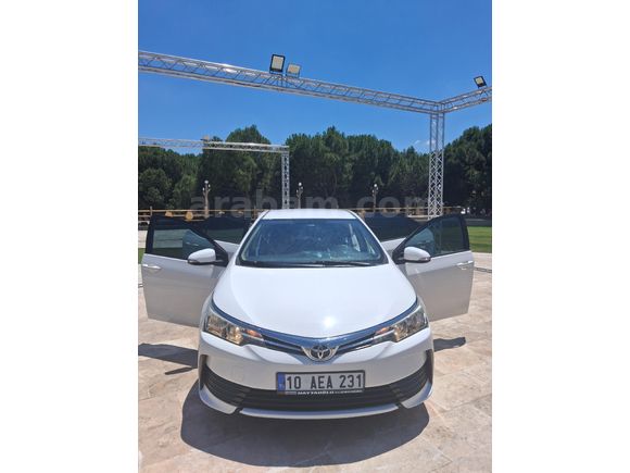 Sahibinden Toyota Corolla 1.33 Life 2017 Model