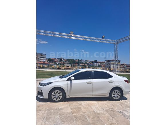 Sahibinden Toyota Corolla 1.33 Life 2017 Model