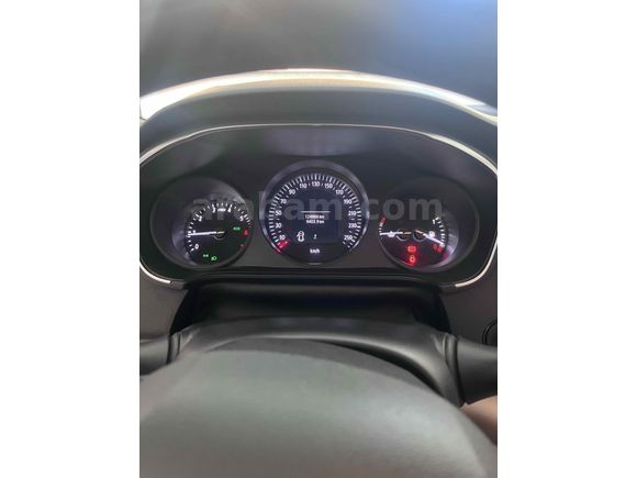 Renault Megane Değişensiz 1.6 Panorama Edition 2018 Model 