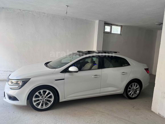 Renault Megane Değişensiz 1.6 Panorama Edition 2018 Model 