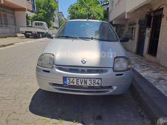 Sahibinden Renault Clio 1.4 RNA 2000 Model