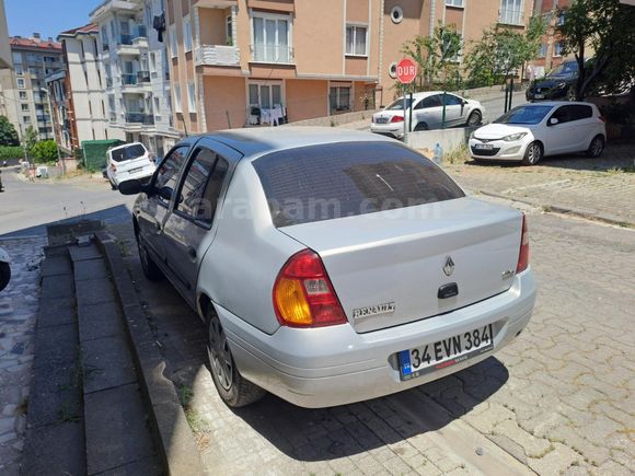 Sahibinden Renault Clio 1.4 RNA 2000 Model
