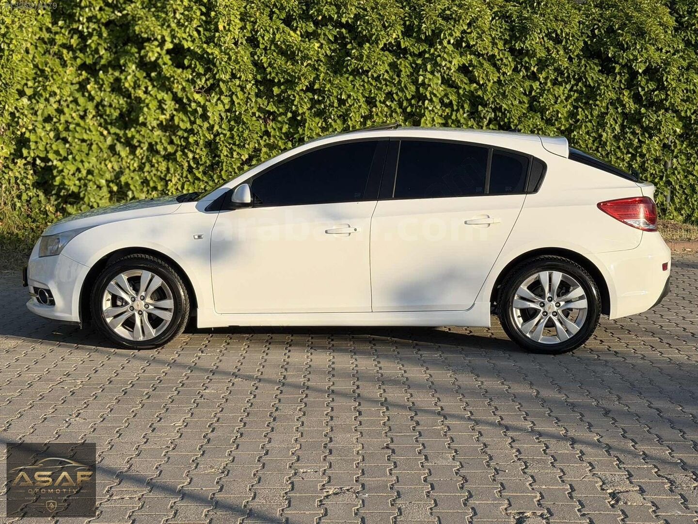 Galeriden Chevrolet Cruze 1.6 Sport 2013 Model Çankırı 195.500 km Beyaz 6