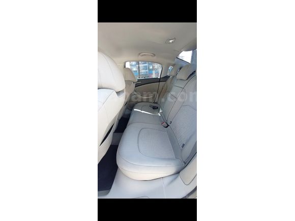 Sahibinden Citroen C5 1.6 e-HDi Confort 2012 Model  260.000 km Siyah